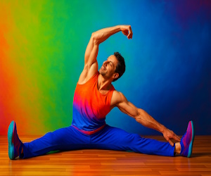 Hyperbolic Stretching