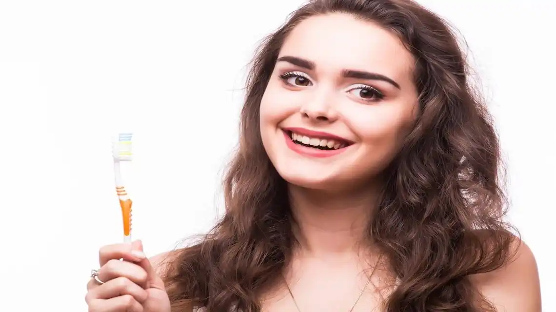 How To Maintain Healthy Teeth And Gums