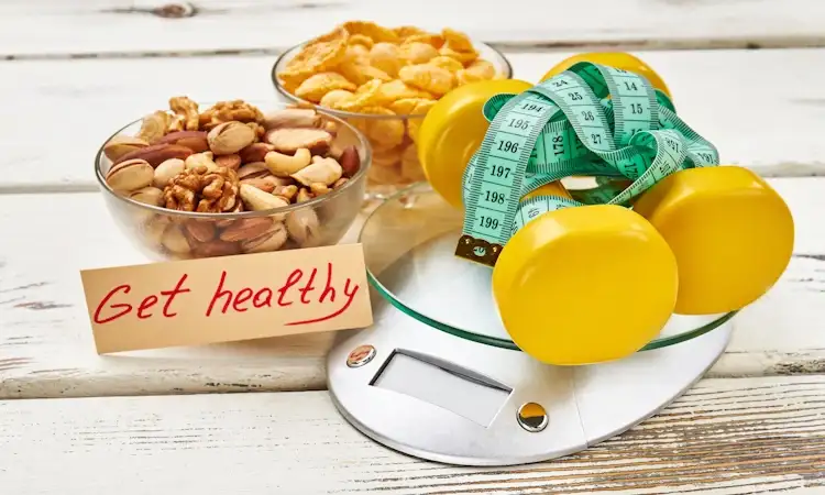 Break a weight loss plateau. Healthy vs. unhealthy food choices for weight loss. A person on a scale comparing a salad to a sugary donut to illustrate calorie deficit and diet choices.